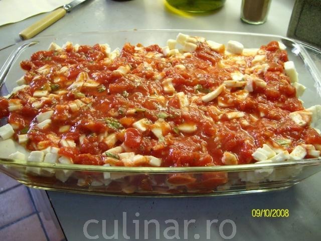 Lasagna cu mozzarella si rosii