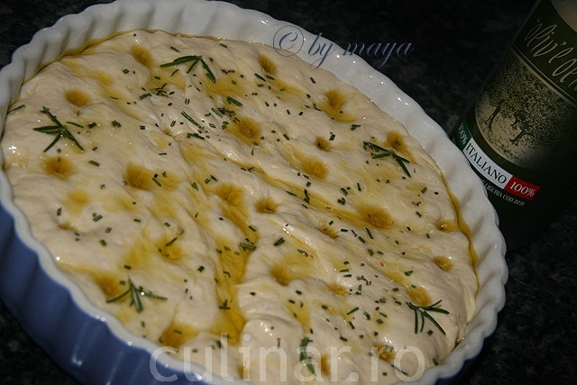 Foccacia umpluta cu legume