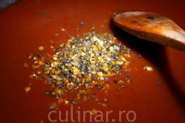 Pulpe de rata in sos de vin rosu