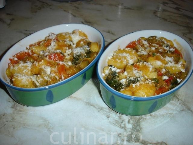 Gnocchi gratin cu legume