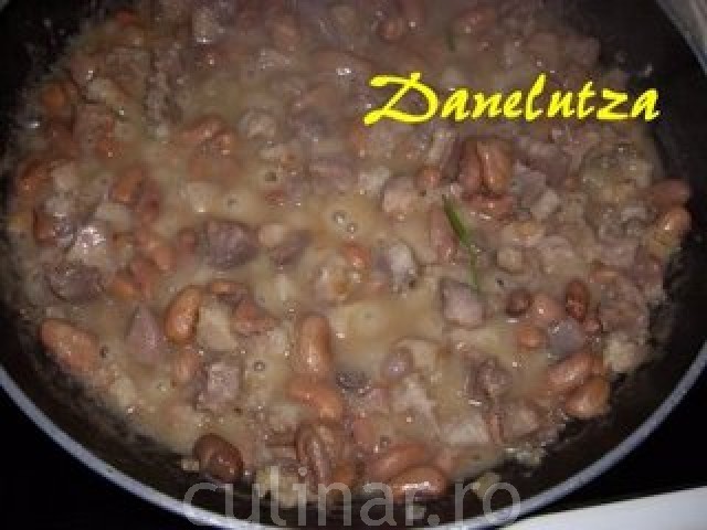 Pasta con guanciale e fagioli