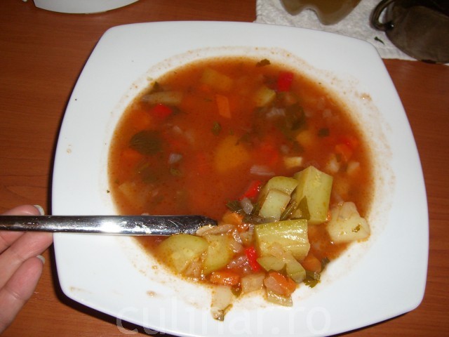 Ciorba cu dovlecei de post