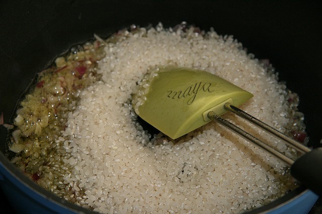 Garnitura de orez si mazare
