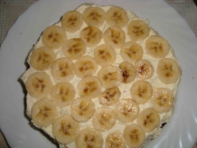 Tort cu banane si ciocolata