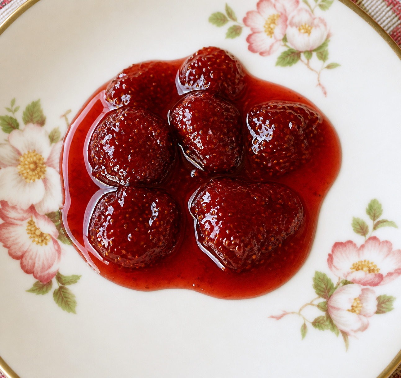 Dulceaţă de căpsuni reţetă