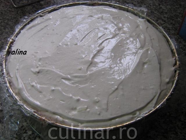 Tort cu truffle creme si mousse de cafea