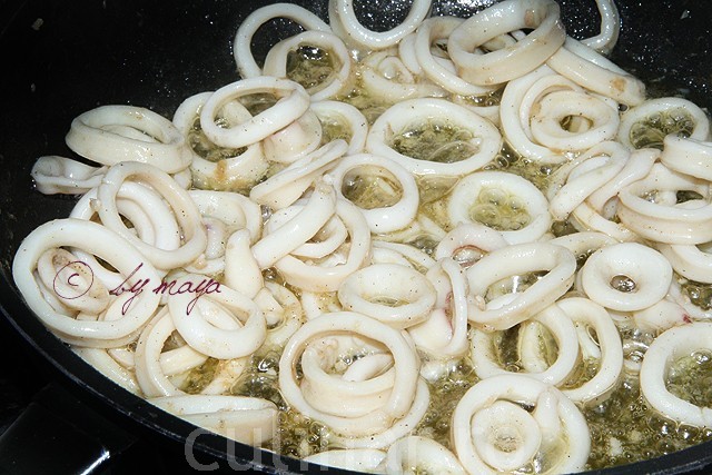 Paste de spanac cu calamar si rosii