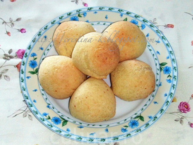 Painici cu branza (Pao de Queijo)