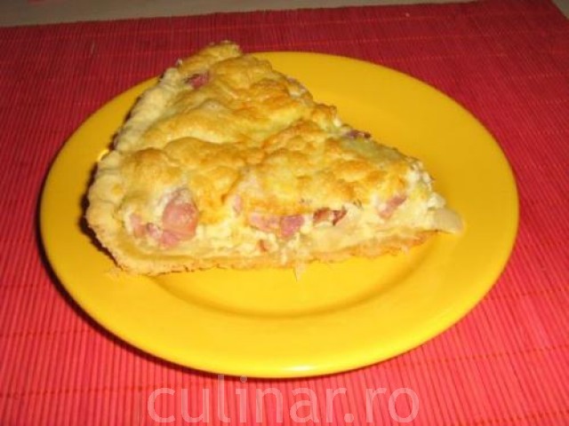 Quiche cu ceapa si sunca