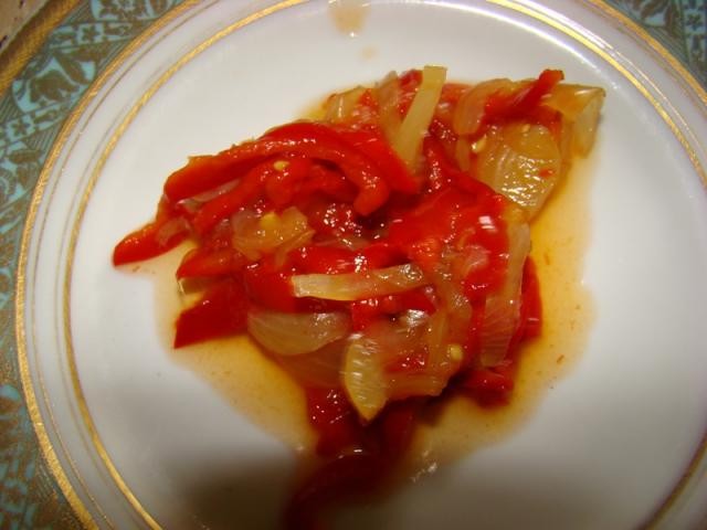 Salata de gogosari cu ceapa