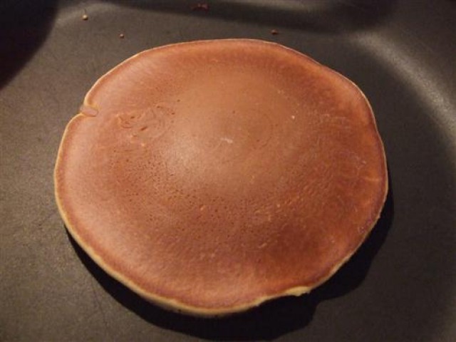 Dorayaki, clatite japoneze