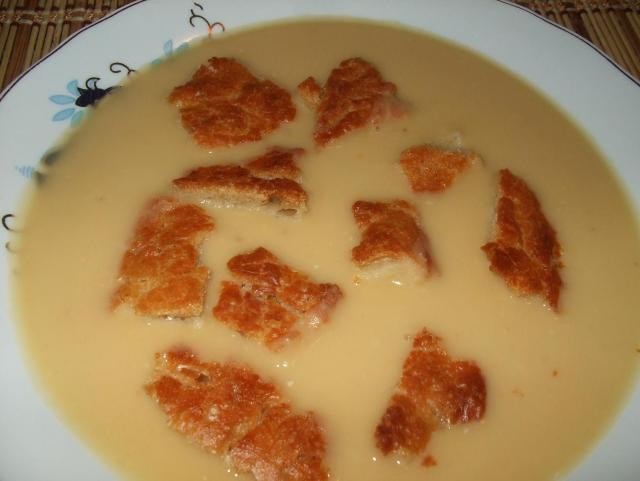 Supa-crema de mazare galbena