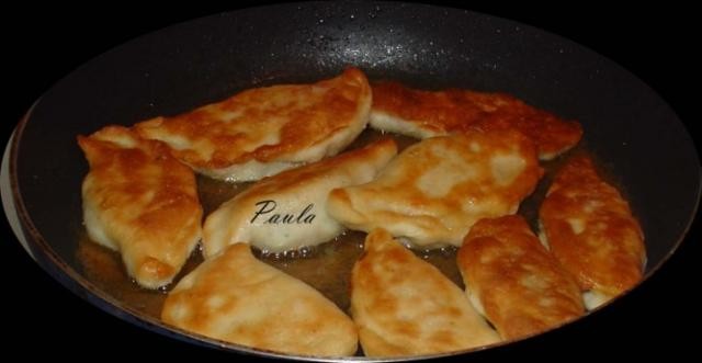 Minipanzerotti, altfel de calzone (coltunasi)