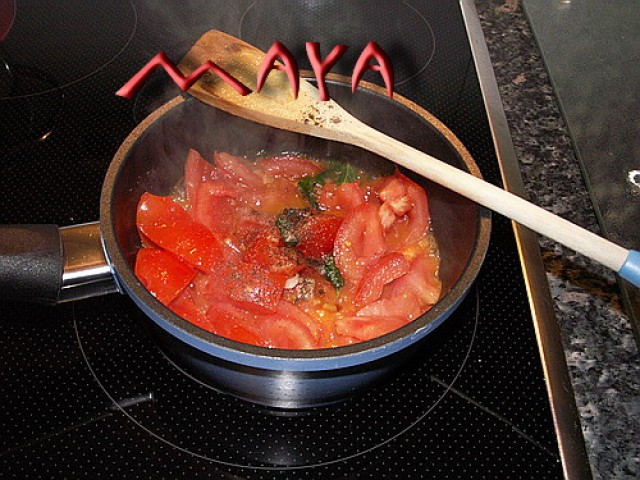 Capellini al pomodoro (paste cu rosii)