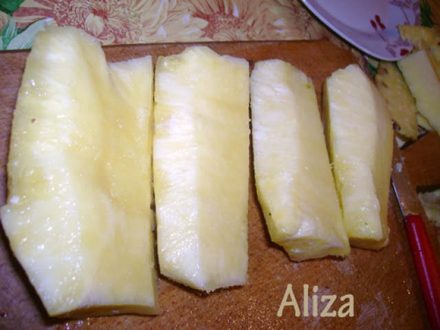 Ananas caramelizat