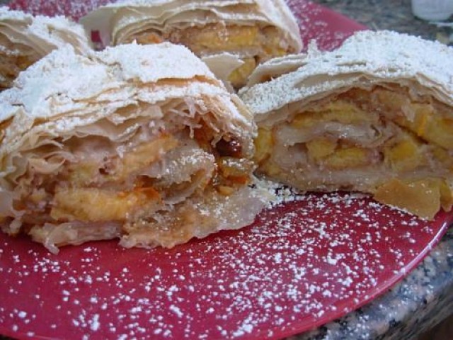 Strudel cu banane