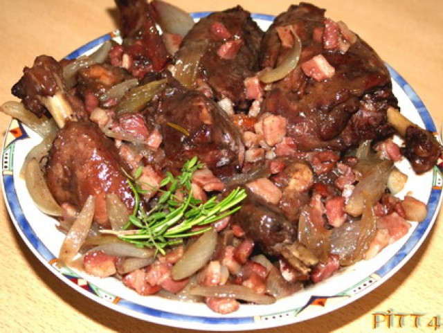 Hasenpfeffer (ragout de vinat)