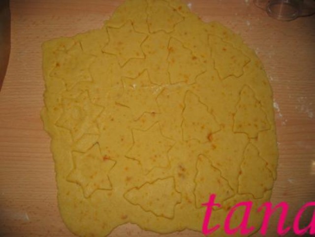 Biscuiti cu martipan si caise