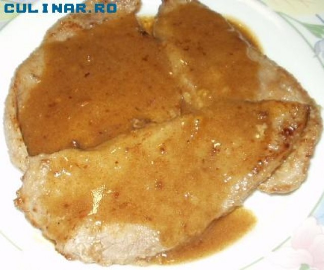 Scaloppine al marsala (fileuri cu vin)