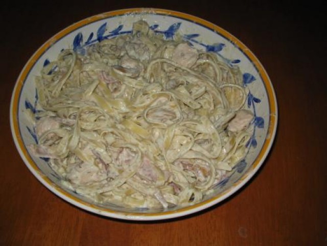 Pui fettucine