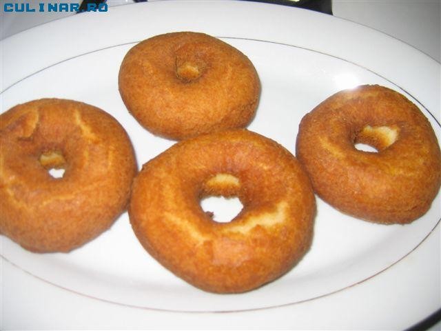 Doughnuts (gogosi americani)