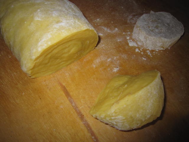 Chiacchiere (de carnaval), un fel de minciunele