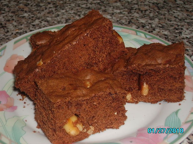 Brownies cu alune