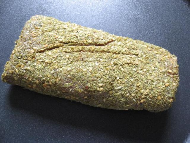 Carnea in crusta de zaatar