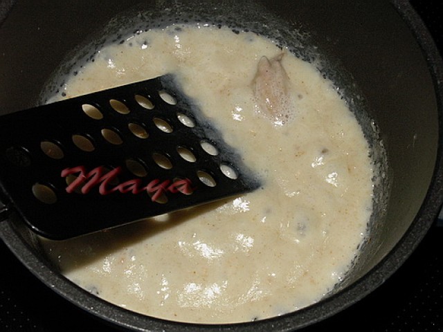 Sparangel cu sos alb si sunca de curcan