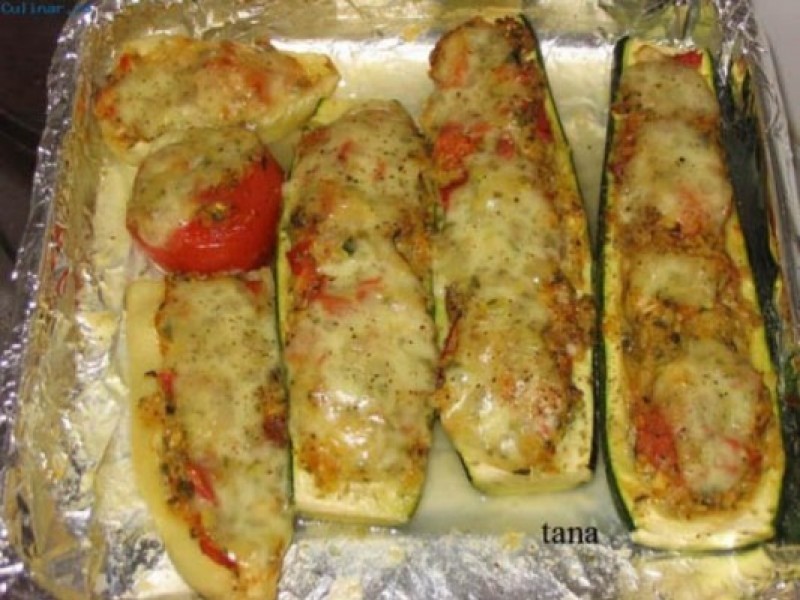 Zucchini umpluti fara carne