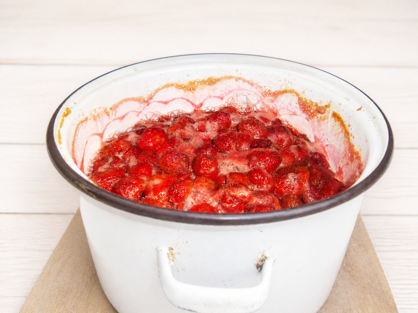 Dulceaţă de căpsuni reţetă (la cuptor)