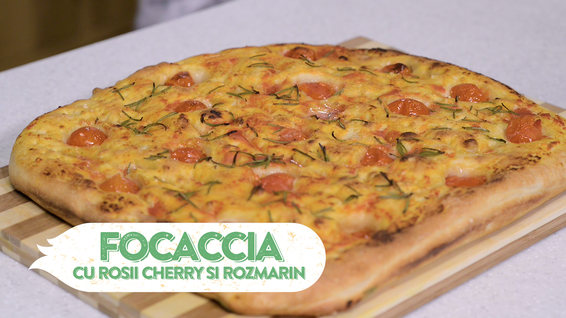 Focaccia cu rosii cherry si rozmarin