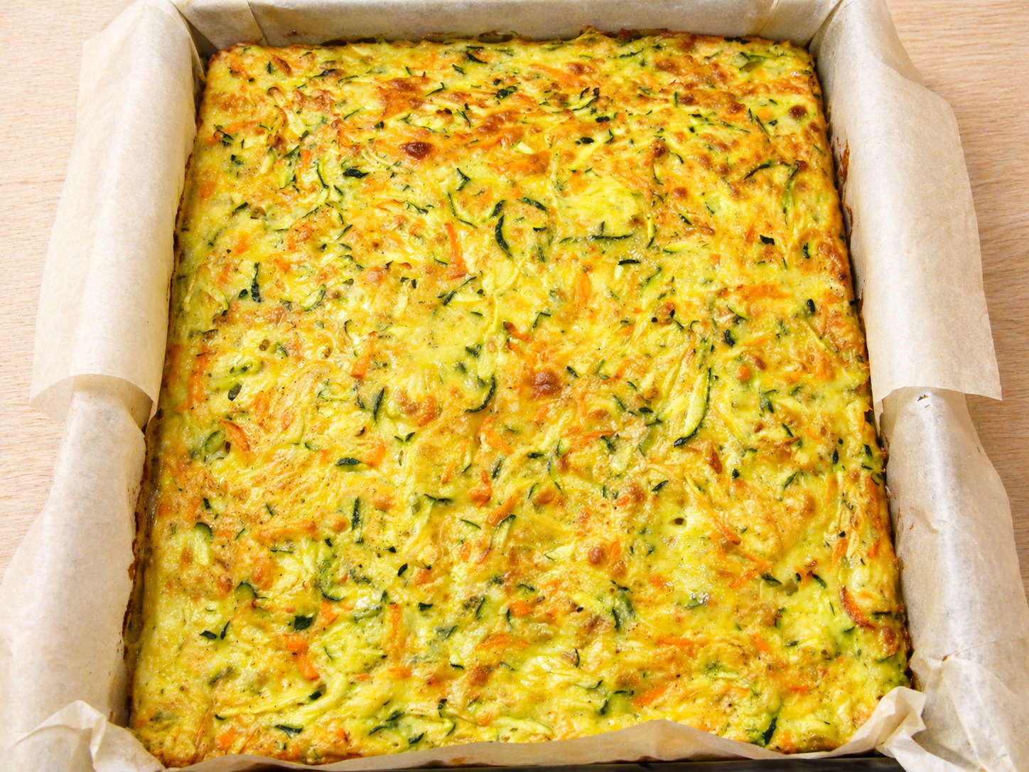 Tarta cu dovlecei zucchini