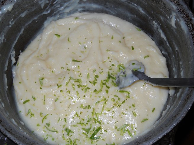 Prajitura cu crema de lapte condensat