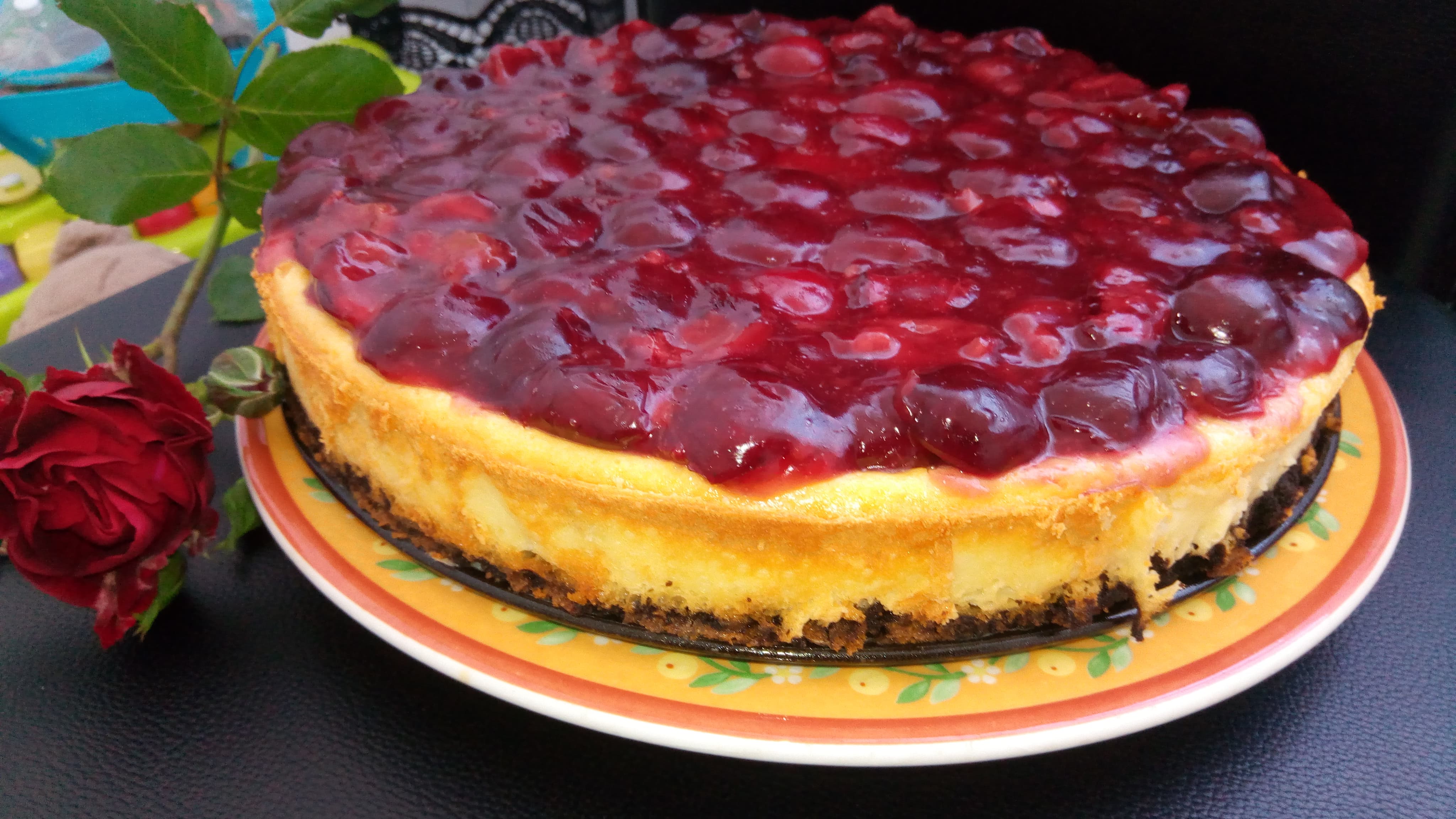 Cheescake copt cu cirese