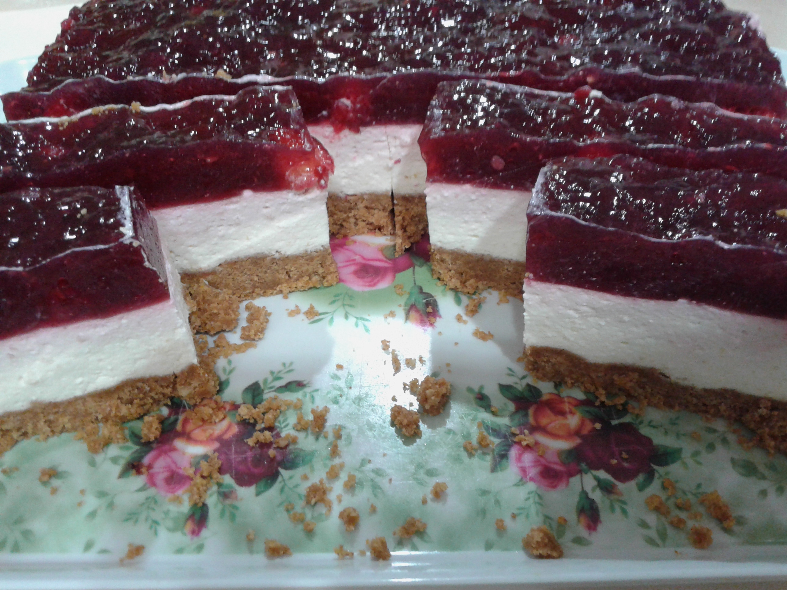 Cheesecake cu zmeura