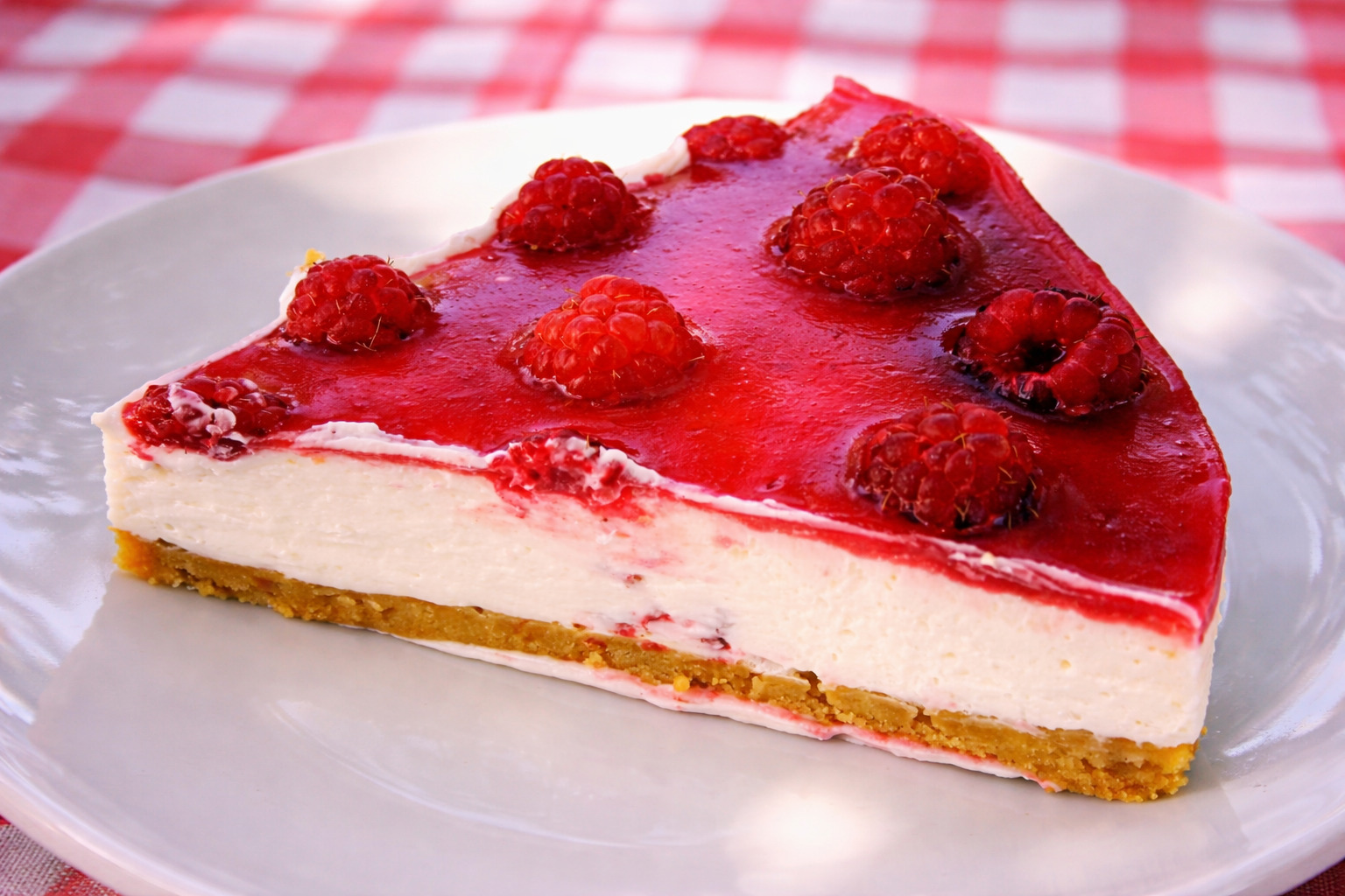 Cheesecake cu zmeura