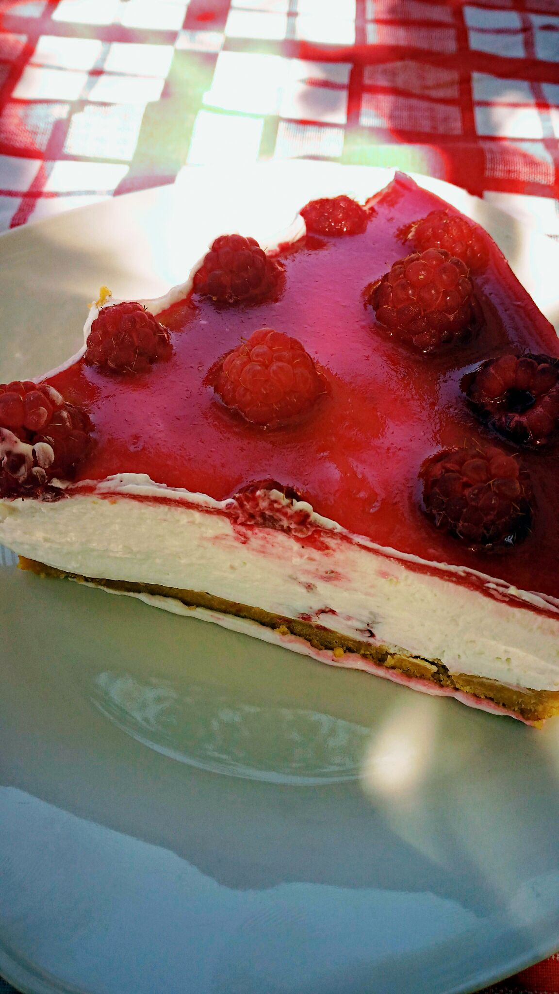 Cheesecake cu zmeura