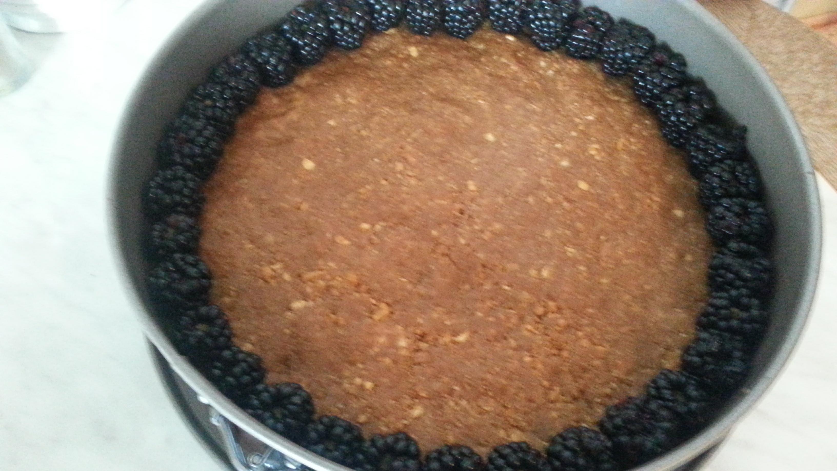 Cheesecake de mure cu jeleu de mure