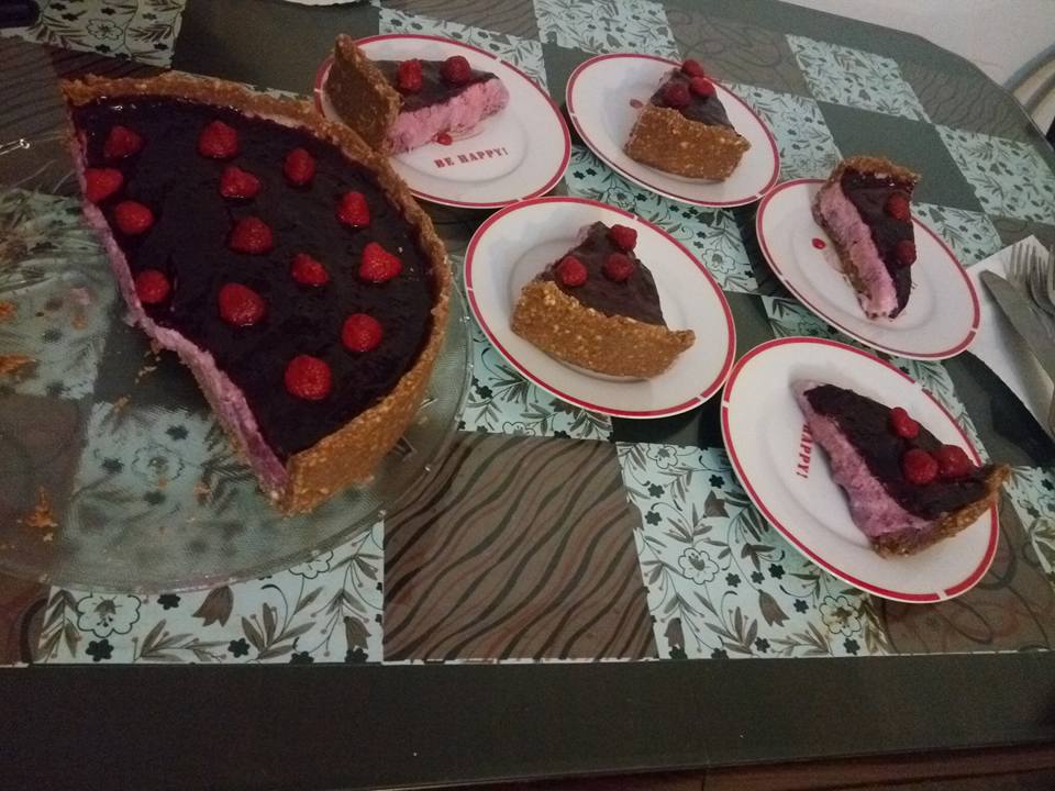 Cheesecake fără coacere cu zmeura