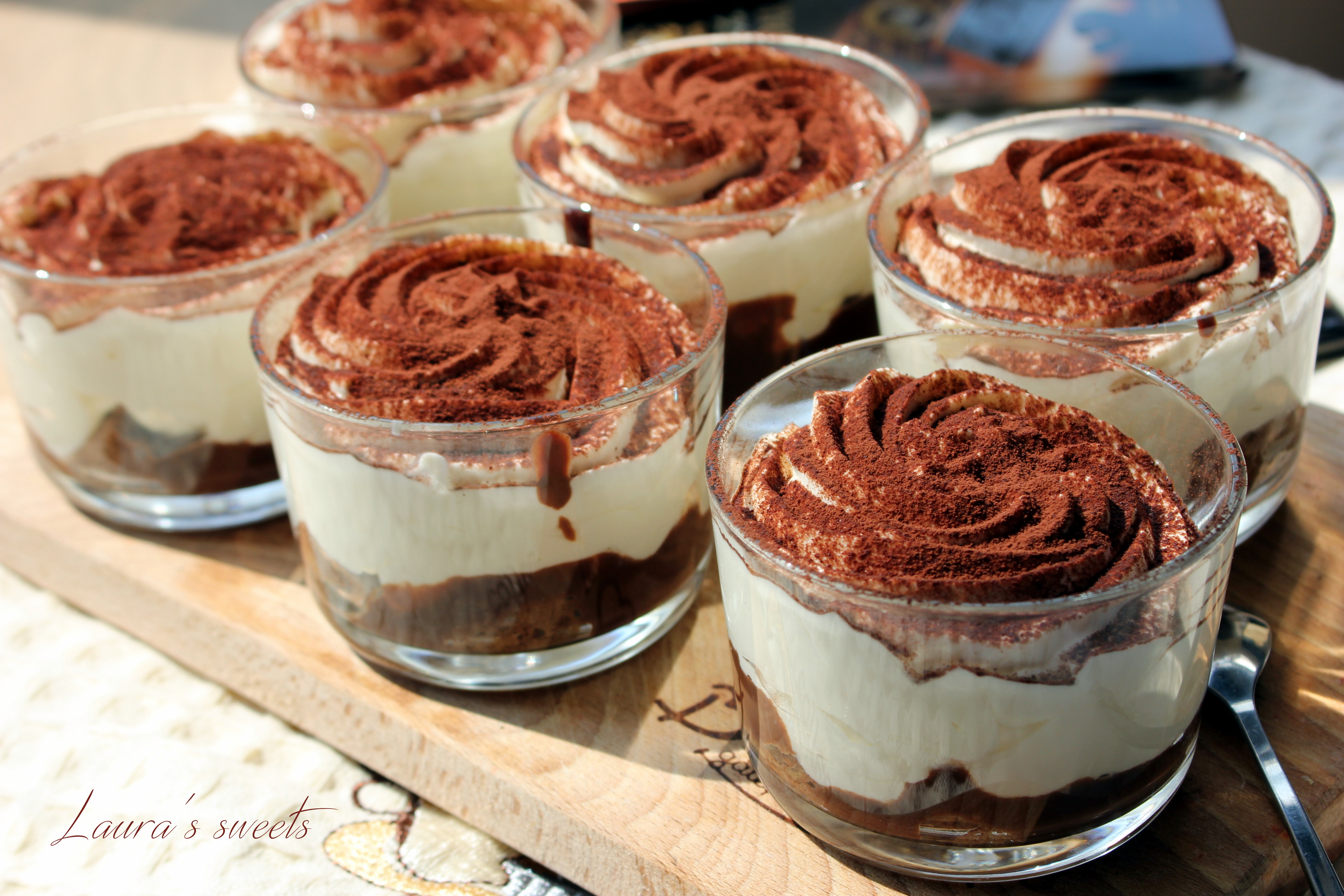 Tiramisu la pahar