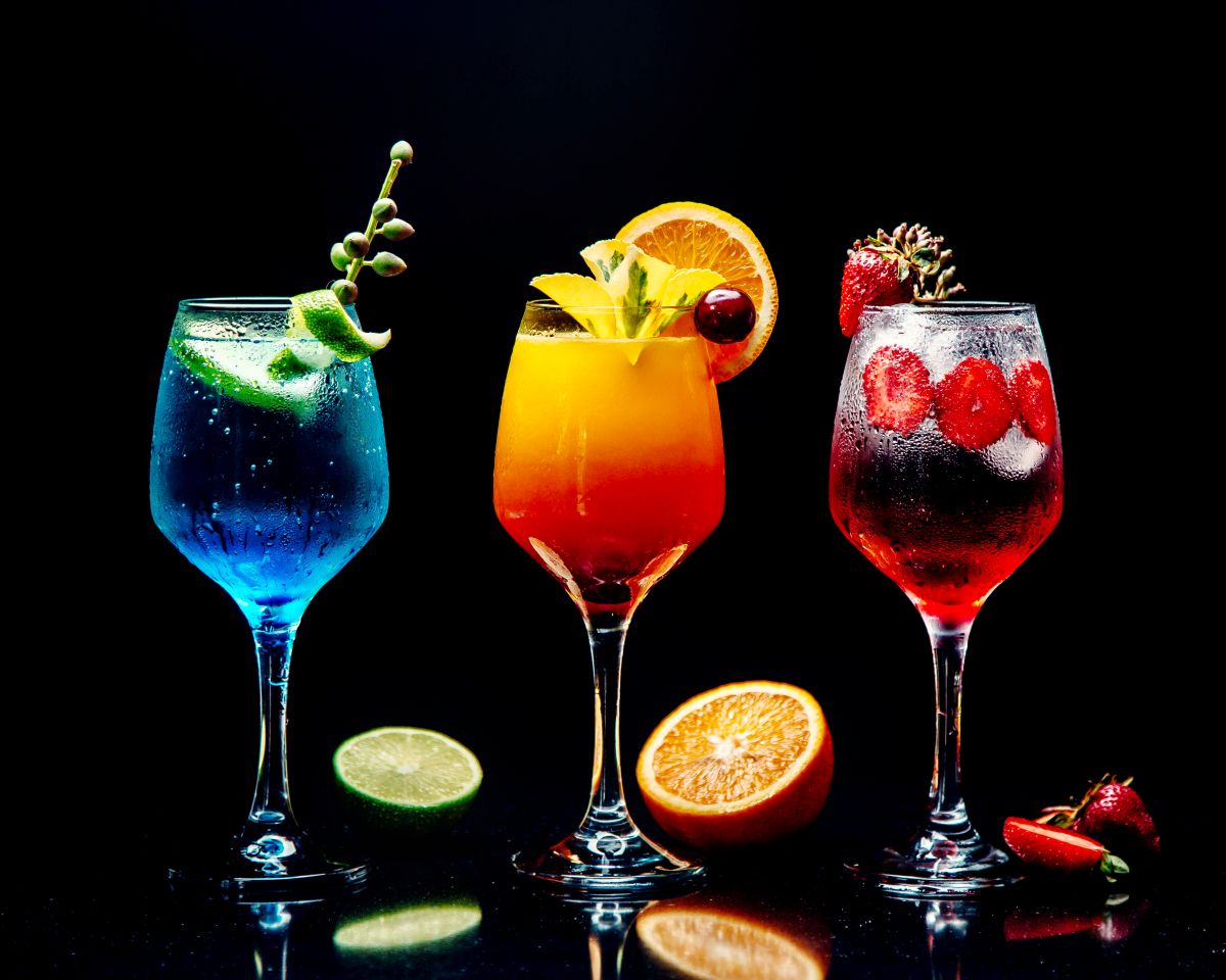 5 cocktailuri cu bauturi alcoolice perfecte pentru vara