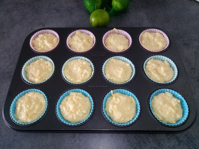 Muffins cu lime si ciocolata alba