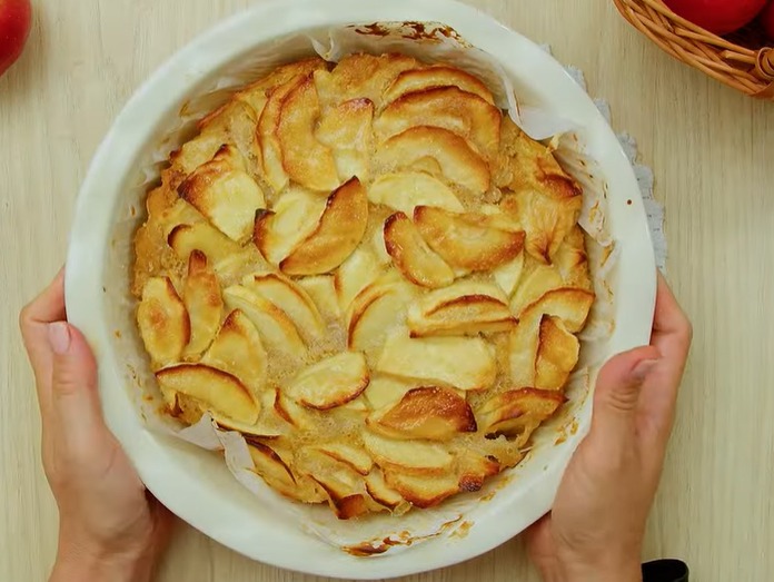Rețetă Prăjitură invizibilă cu măr