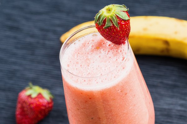Milkshake de Banane si Capsuni