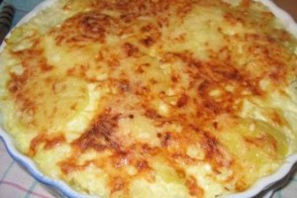 Gratin de cartofi