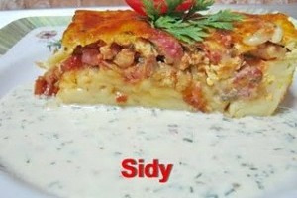 Gratin de paste cu pui, ciuperci si bacon