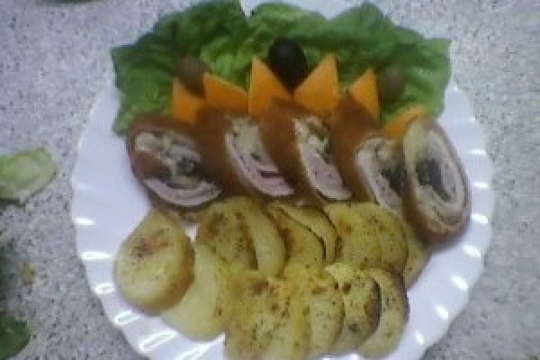 Cordon bleu cu ciuperci si cartofi cu rozmarin