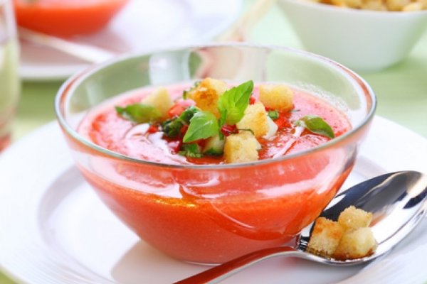 Gazpacho cu sos salsa