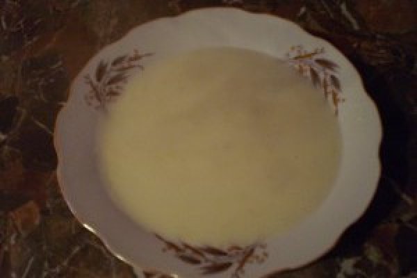 Supa-crema de cartofi cu lapte